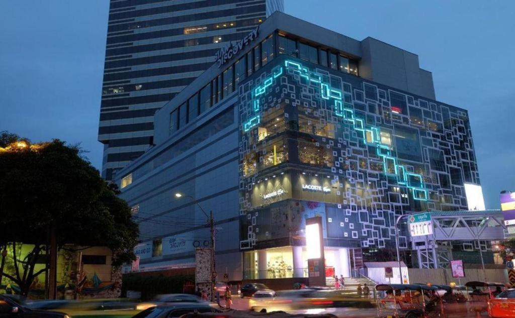 Kamin Bird Hostel Bangkok Exterior photo
